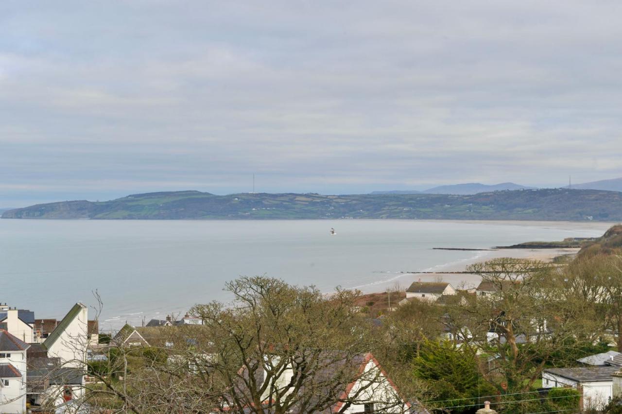 Beach View Apartment Benllech Exterior photo